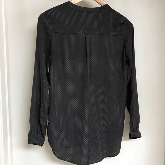 H&M button up polka dotted blouse - Picture 6 of 10